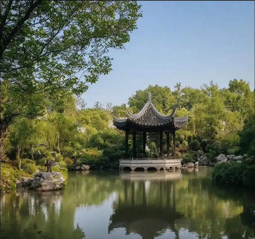 广安迷茫餐饮有限公司